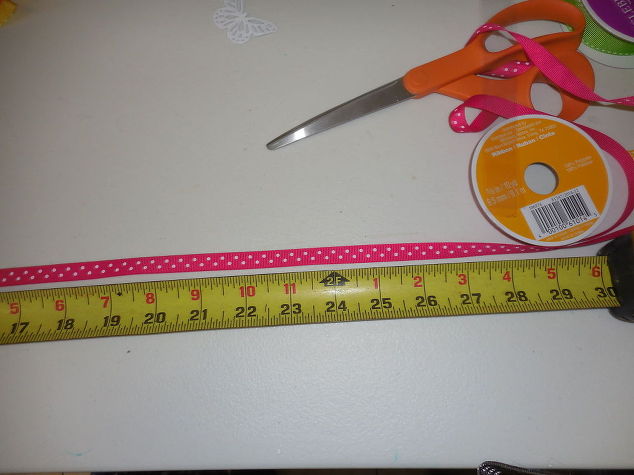 mariahs-butterfly-mobile-crafts-how-to (1).jpg