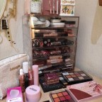 Make up Declutter, clean and organise