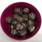 No Bake Chocolate Covered Oreo Cookie Balls