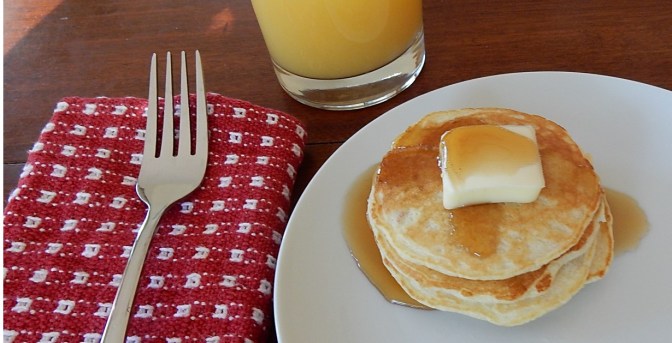 Bread griddlecakes on plate