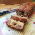 Recipe | Pecan and almond loaf cake