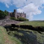 Using the 7.5mm fisheye lens as a rectilinear wide-angle lens (with images from Laugharne Castle)